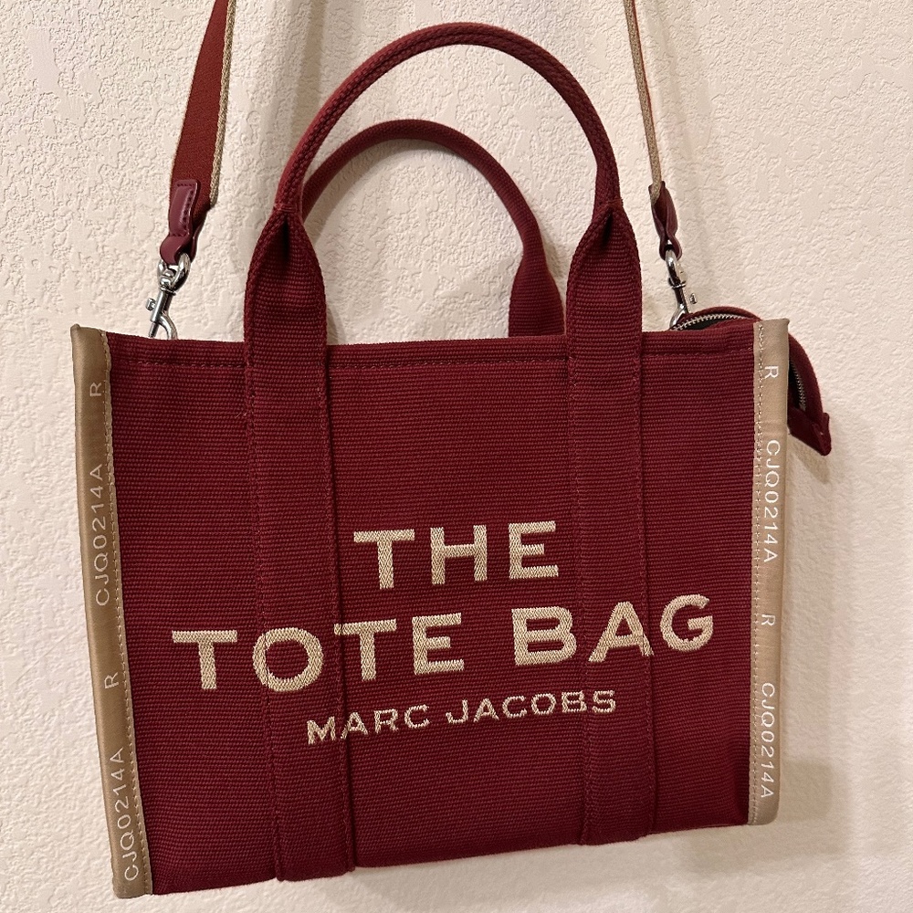 Marc Jacobs Merlot Burgundy Maroon Jacquard Medium Top Handle Tote Bag